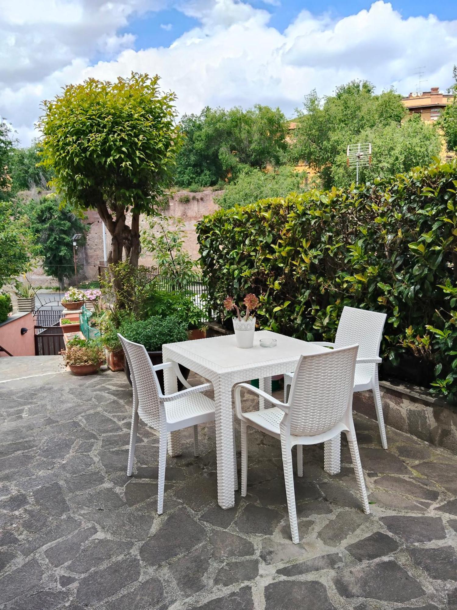 Piramide Gold Apartment Roma Exterior foto